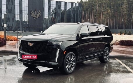 Cadillac Escalade V, 2023 год, 10 450 000 рублей, 2 фотография