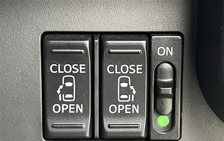 Toyota Tank I, 2018 год, 700 000 рублей, 16 фотография