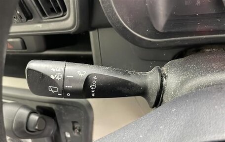 Toyota Passo III, 2021 год, 700 000 рублей, 22 фотография