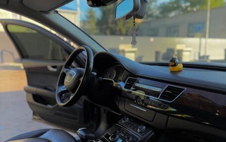 Audi A8, 2010 год, 840 000 рублей, 12 фотография