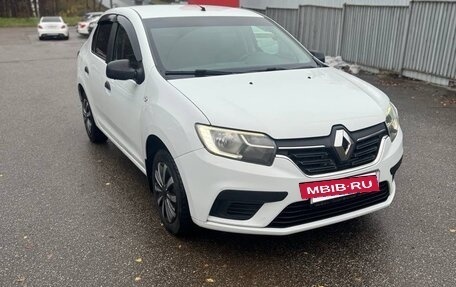 Renault Logan II, 2020 год, 750 000 рублей, 2 фотография