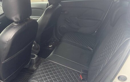 Renault Logan II, 2020 год, 750 000 рублей, 9 фотография