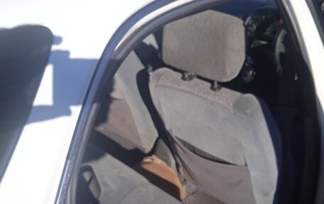 Suzuki Cultus III рестайлинг, 2000 год, 230 000 рублей, 7 фотография