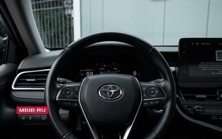 Toyota Camry, 2023 год, 4 144 000 рублей, 18 фотография