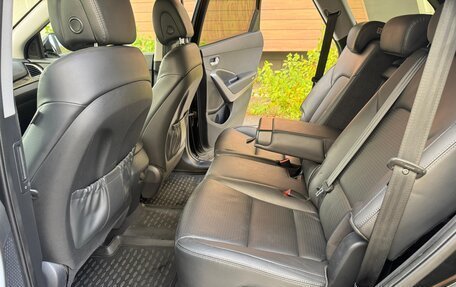 Hyundai Santa Fe III рестайлинг, 2014 год, 1 880 000 рублей, 17 фотография