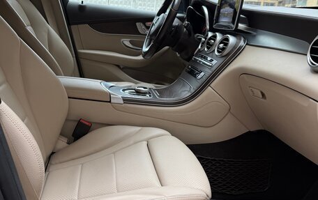 Mercedes-Benz GLC, 2017 год, 3 100 000 рублей, 10 фотография