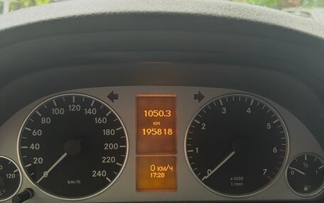 Mercedes-Benz B-Класс, 2010 год, 650 000 рублей, 2 фотография