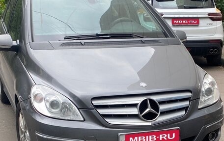Mercedes-Benz B-Класс, 2010 год, 650 000 рублей, 1 фотография