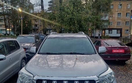 Toyota Land Cruiser Prado 150 рестайлинг 2, 2017 год, 3 200 000 рублей, 1 фотография