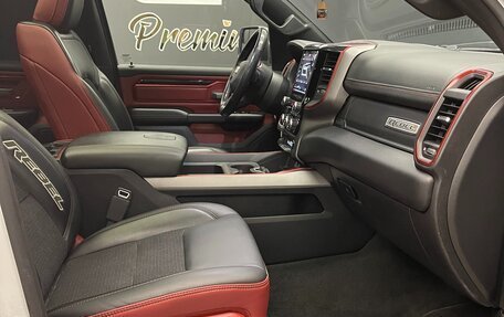 Rambler 1500, 2020 год, 6 950 000 рублей, 10 фотография