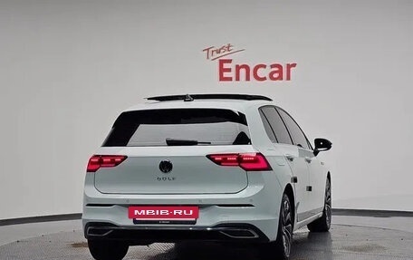 Volkswagen Golf VIII, 2022 год, 2 490 000 рублей, 4 фотография