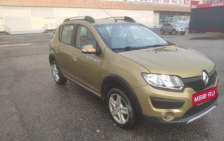 Renault Sandero II рестайлинг, 2017 год, 800 000 рублей, 2 фотография