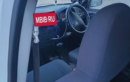 Toyota Probox I, 2013 год, 700 000 рублей, 7 фотография