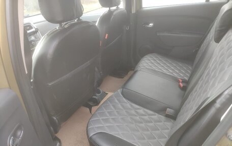 Renault Sandero II рестайлинг, 2017 год, 800 000 рублей, 7 фотография