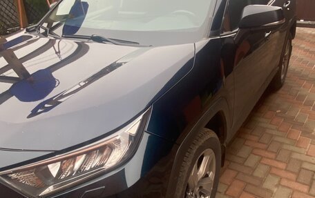 Toyota RAV4, 2019 год, 2 699 000 рублей, 2 фотография