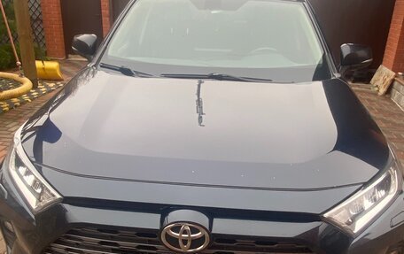 Toyota RAV4, 2019 год, 2 699 000 рублей, 4 фотография