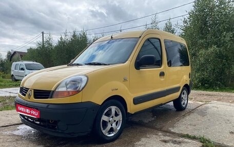 Renault Kangoo II рестайлинг, 2006 год, 430 000 рублей, 2 фотография