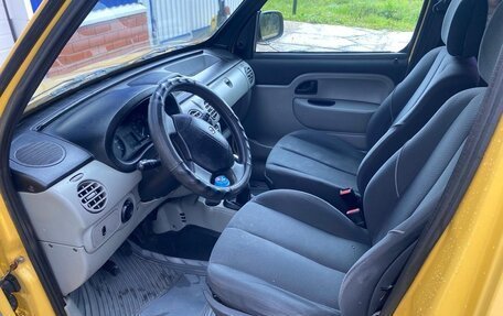 Renault Kangoo II рестайлинг, 2006 год, 430 000 рублей, 10 фотография