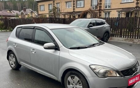 KIA cee'd I рестайлинг, 2010 год, 720 000 рублей, 6 фотография