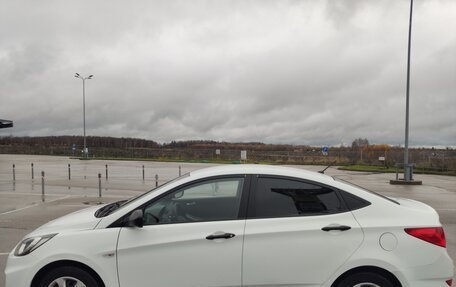 Hyundai Solaris II рестайлинг, 2013 год, 770 000 рублей, 4 фотография