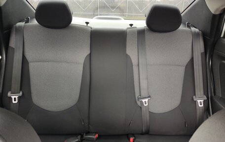 Hyundai Solaris II рестайлинг, 2013 год, 770 000 рублей, 7 фотография