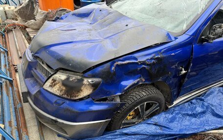 Mitsubishi Outlander III рестайлинг 3, 2004 год, 150 000 рублей, 5 фотография