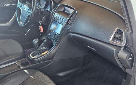 Opel Astra J, 2011 год, 850 000 рублей, 9 фотография