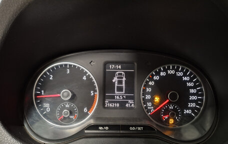 Volkswagen Amarok I рестайлинг, 2013 год, 1 300 000 рублей, 17 фотография