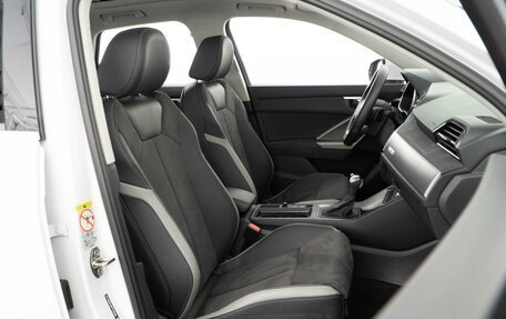 Audi Q3, 2023 год, 3 998 321 рублей, 9 фотография