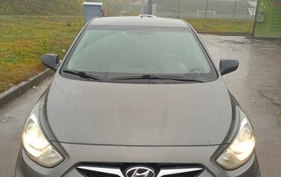 Hyundai Solaris II рестайлинг, 2012 год, 850 000 рублей, 1 фотография