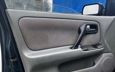 Nissan Primera II рестайлинг, 2001 год, 170 000 рублей, 3 фотография