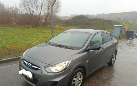 Hyundai Solaris II рестайлинг, 2012 год, 850 000 рублей, 9 фотография