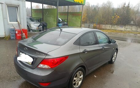 Hyundai Solaris II рестайлинг, 2012 год, 850 000 рублей, 4 фотография