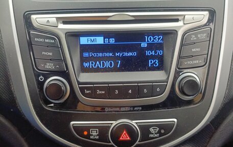 Hyundai Solaris II рестайлинг, 2012 год, 850 000 рублей, 8 фотография