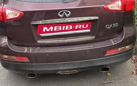 Infiniti QX50 I рестайлинг, 2014 год, 1 890 000 рублей, 7 фотография