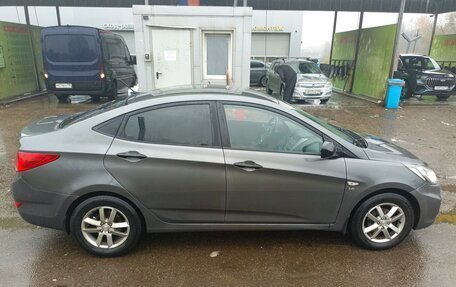 Hyundai Solaris II рестайлинг, 2012 год, 850 000 рублей, 11 фотография