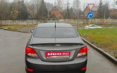 Hyundai Solaris II рестайлинг, 2012 год, 850 000 рублей, 7 фотография