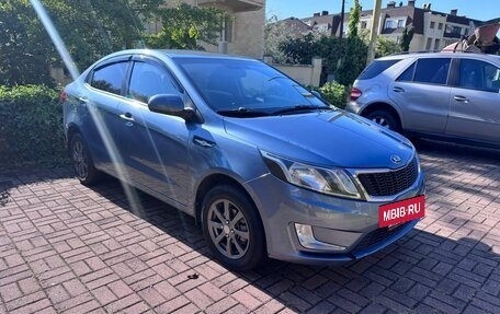 KIA Rio III рестайлинг, 2014 год, 970 000 рублей, 3 фотография