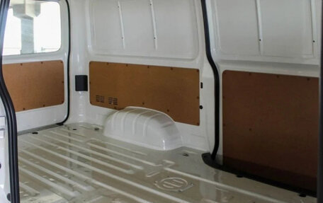 Toyota HiAce H200, 2023 год, 4 100 000 рублей, 10 фотография