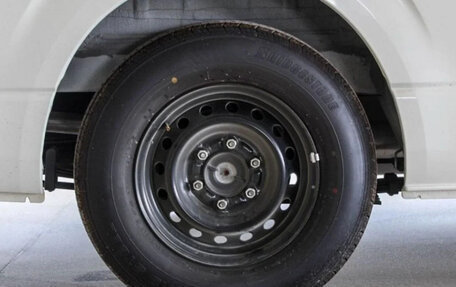 Toyota HiAce H200, 2023 год, 4 100 000 рублей, 12 фотография