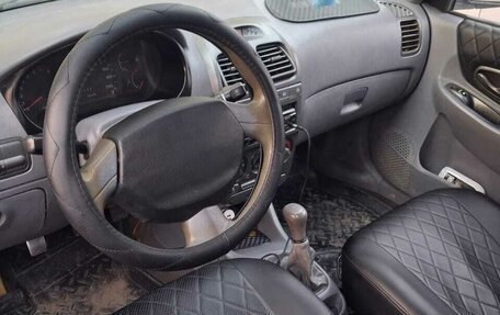 Hyundai Accent II, 2004 год, 250 000 рублей, 4 фотография