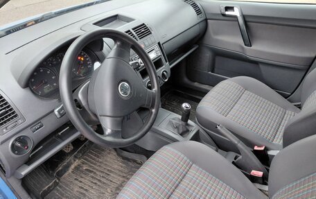 Volkswagen Polo IV рестайлинг, 2006 год, 399 000 рублей, 8 фотография