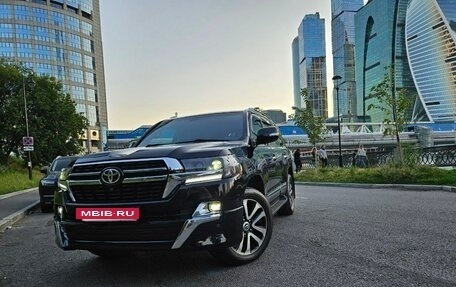 Toyota Land Cruiser 200, 2013 год, 3 800 000 рублей, 3 фотография