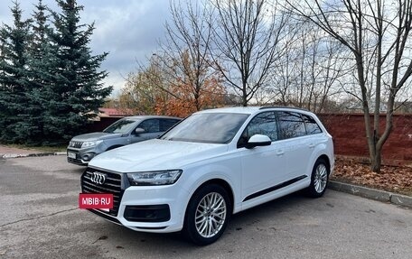 Audi Q7, 2017 год, 4 000 000 рублей, 3 фотография