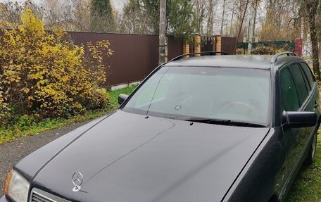 Mercedes-Benz C-Класс, 1997 год, 590 000 рублей, 1 фотография