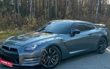 Nissan GT-R, 2012 год, 5 600 000 рублей, 2 фотография