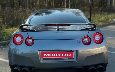 Nissan GT-R, 2012 год, 5 600 000 рублей, 7 фотография