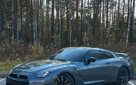 Nissan GT-R, 2012 год, 5 600 000 рублей, 14 фотография