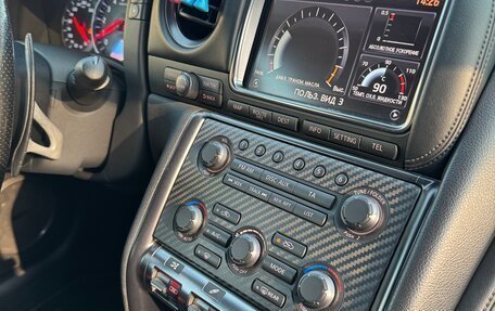 Nissan GT-R, 2012 год, 5 600 000 рублей, 28 фотография