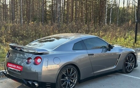 Nissan GT-R, 2012 год, 5 600 000 рублей, 21 фотография